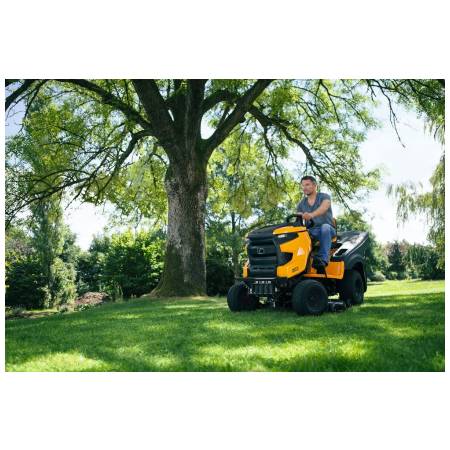 Cub Cadet XT2 QR106 zahradní traktor