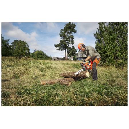 Husqvarna 445 řetězová pila