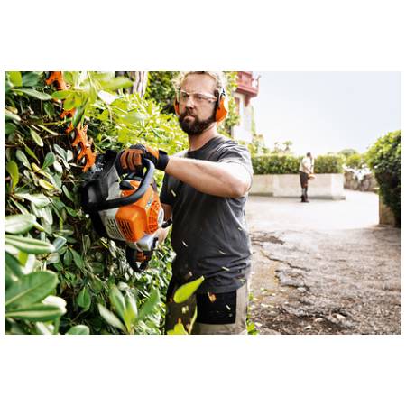 STIHL HS 82 T plotostřih motorový