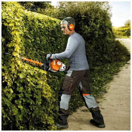 STIHL HS 82 R plotostřih motorový