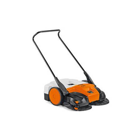 STIHL KG 770 ruční zametací kartáč