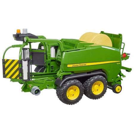 BRUDER Balíkovač s baličkou John Deere C441R a dva balíky