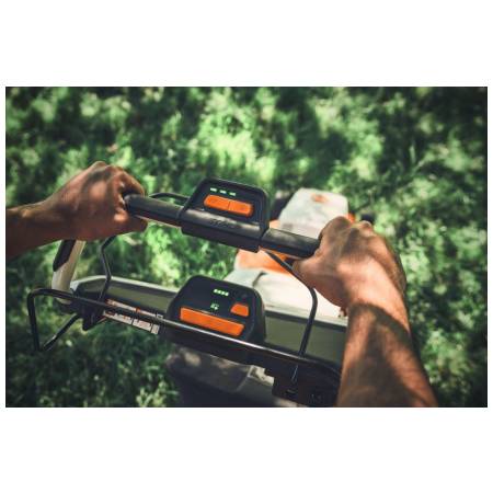 STIHL RMA 756.0 V aku sekačka pojezd