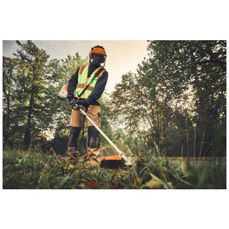 STIHL KMA 200.0 R aku kombimotor