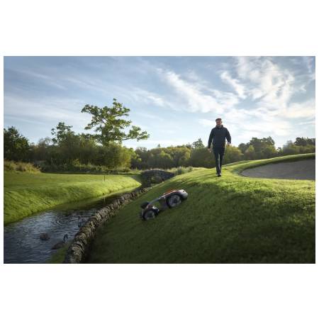 Husqvarna AUTOMOWER® 535 AWD EPOS