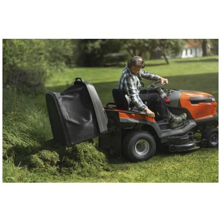 Husqvarna TC 220T zahradní traktor
