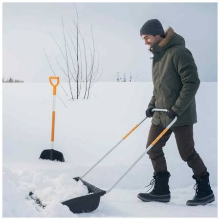 Fiskars Hrablo na sníh SnowXpert