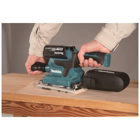 Makita DBO380Z Aku vibrační bruska 18V