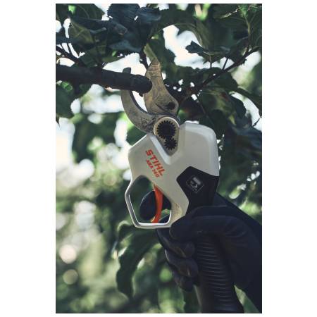 STIHL ASA 140 aku nůžky