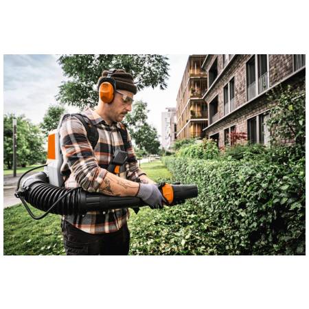 STIHL BRA 280.0 aku foukač zádový