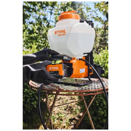 STIHL SGA 60 aku postřikovač SET