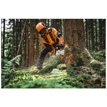 STIHL MS 300 C-M řetězová pila